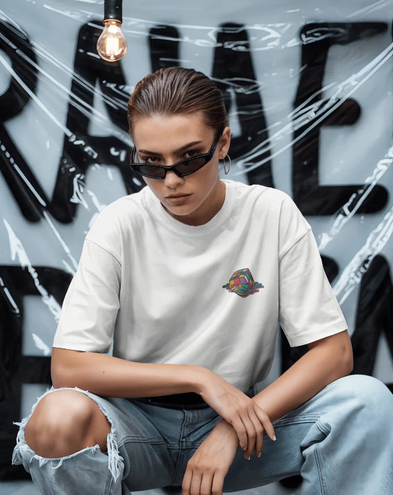 Unisex Stretch Melting Cube [Embroidered White T-shirt]